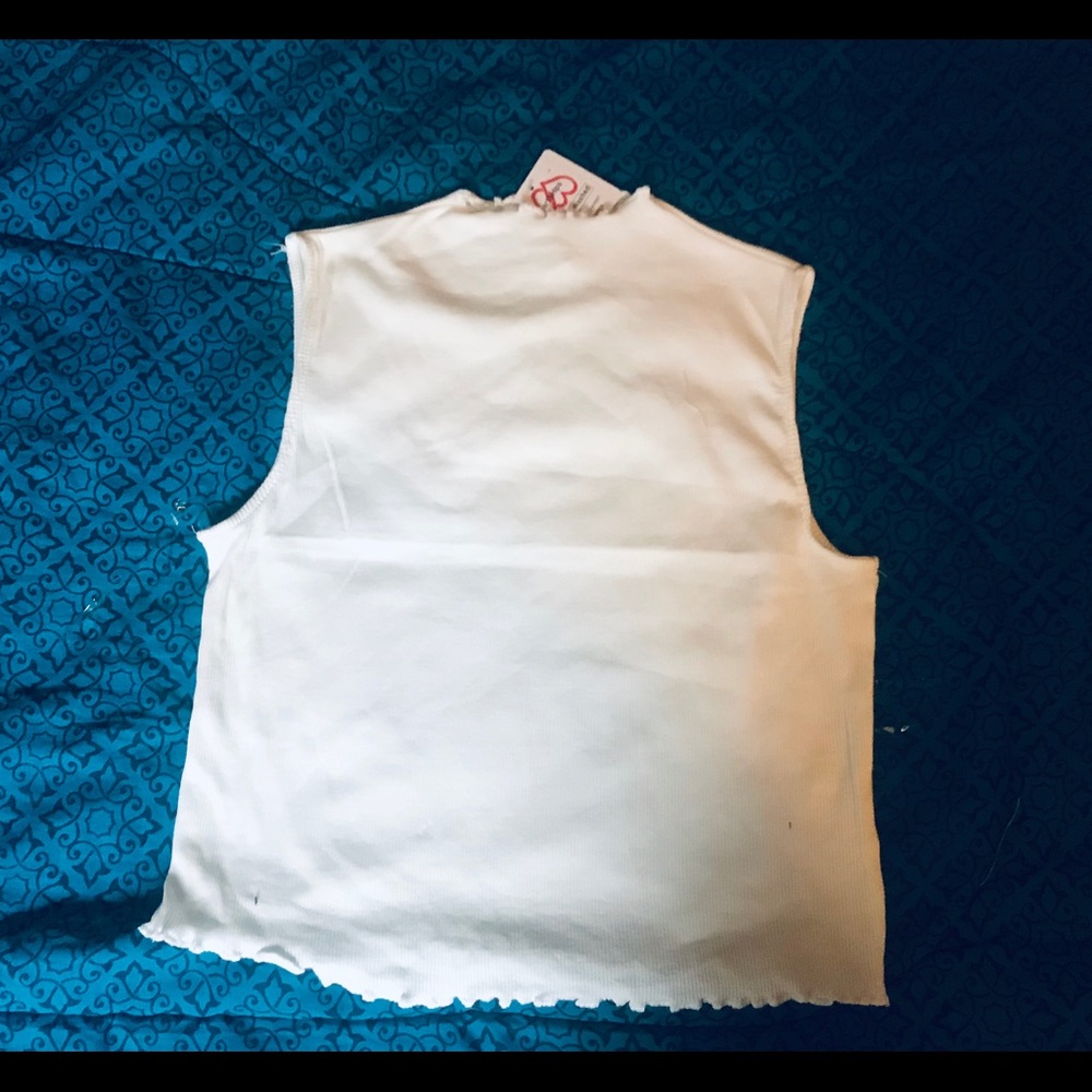 TOP - Ribbed Sleeveless Top - Picture 3 of 5